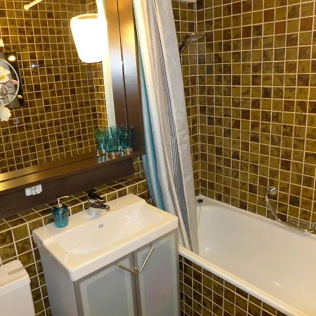 Jeanne D'arc Apt- E-36 By Interhome Apartment