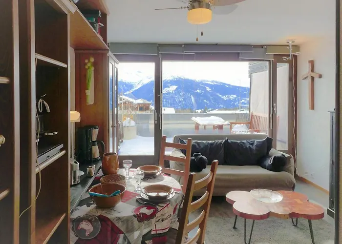 Jeanne D'arc Apt- E-36 By Interhome アパート