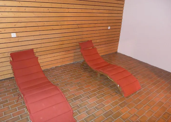 Jeanne D'arc Apt- E-36 By Interhome クラン