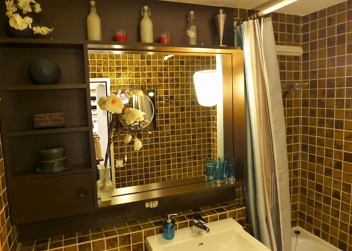 Jeanne D'arc Apt- E-36 By Interhome * クラン